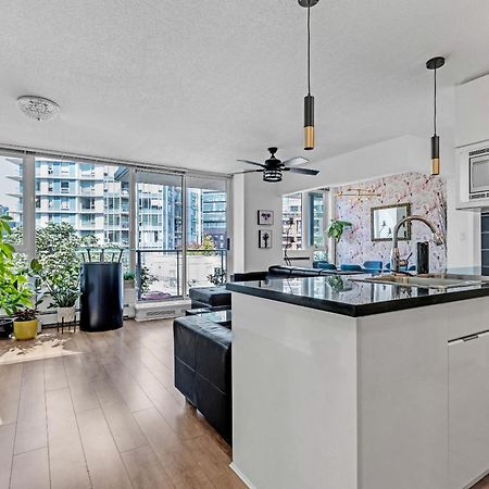 Gastown Downtown Apartment Very Central แวนคูเวอร์ ภายนอก รูปภาพ