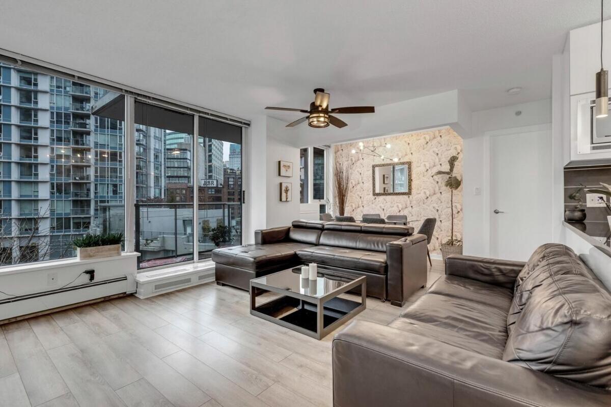 Gastown Downtown Apartment Very Central แวนคูเวอร์ ภายนอก รูปภาพ