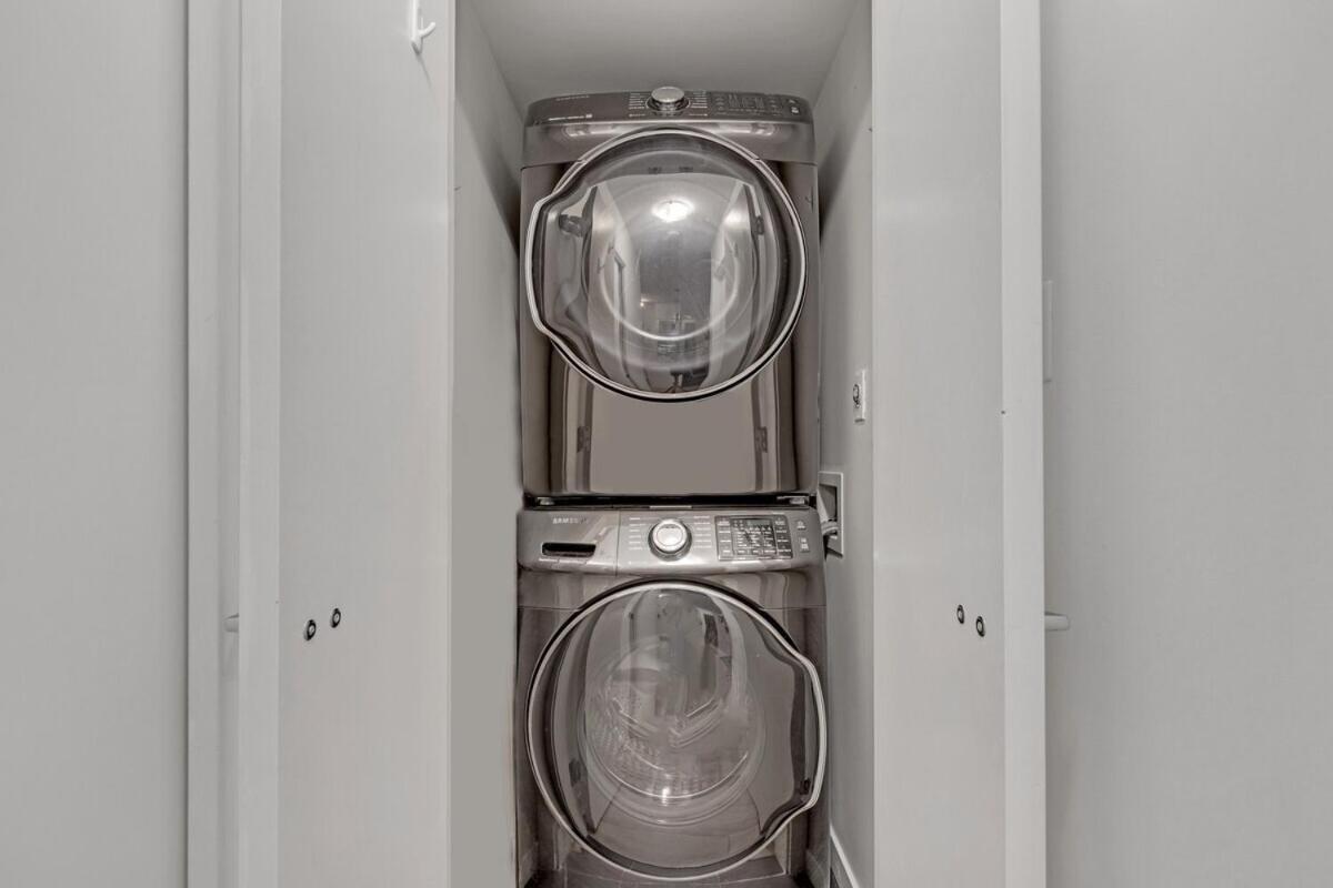 Gastown Downtown Apartment Very Central แวนคูเวอร์ ภายนอก รูปภาพ