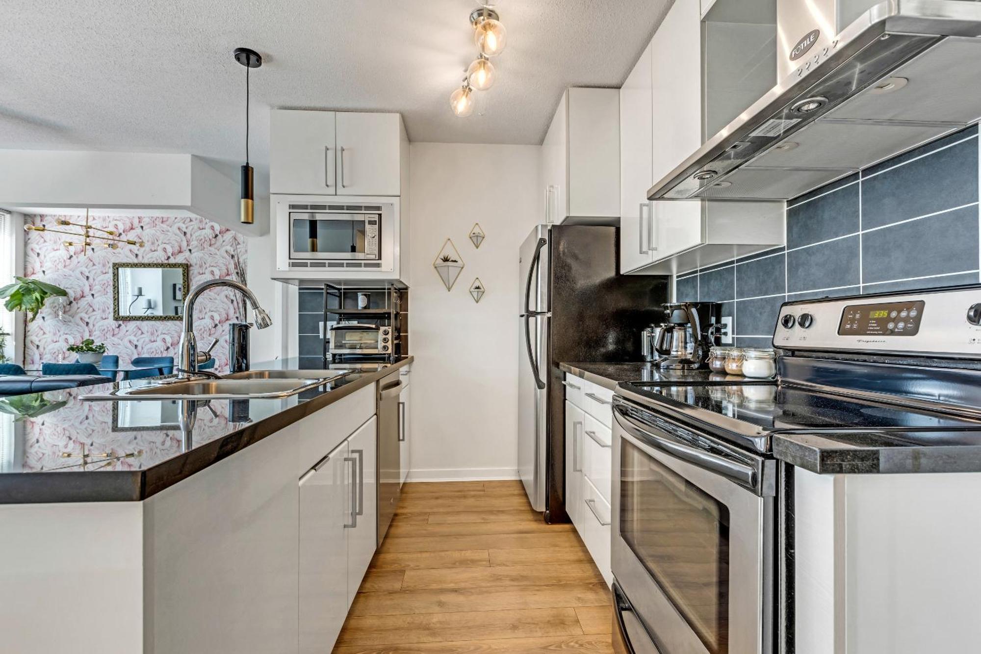 Gastown Downtown Apartment Very Central แวนคูเวอร์ ภายนอก รูปภาพ